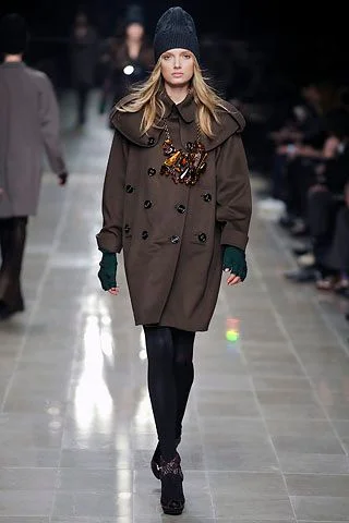 Look 7
